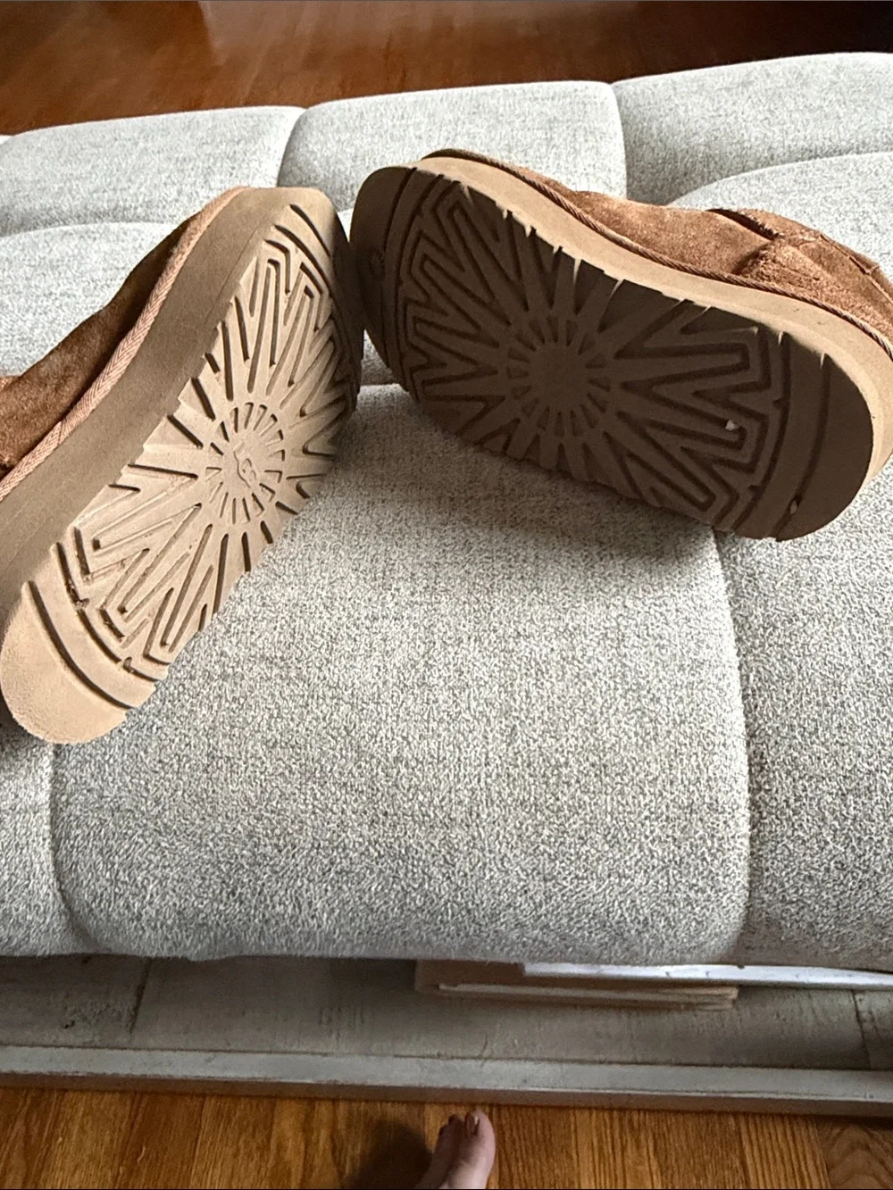 UGG Chestnut Suede Platform Ankle Boots Youth Size 2 Cozy Wool Blend Lined